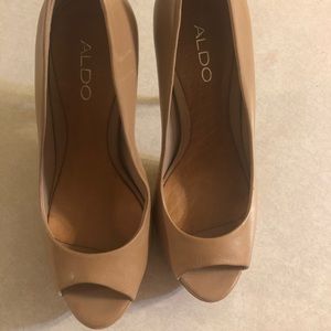 Aldo nude heels